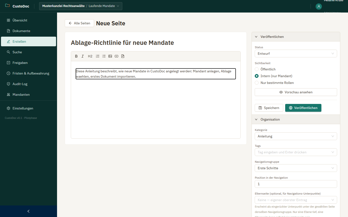 Editor der Wissensdatenbank mit formatiertem Text, Bildern und eingebettetem DMS-Dokument